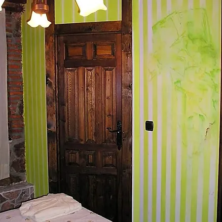 Trisileja Hotel *